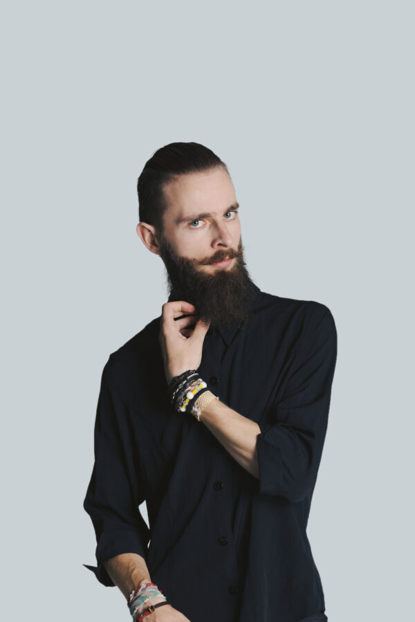 LONG BLACKHURE